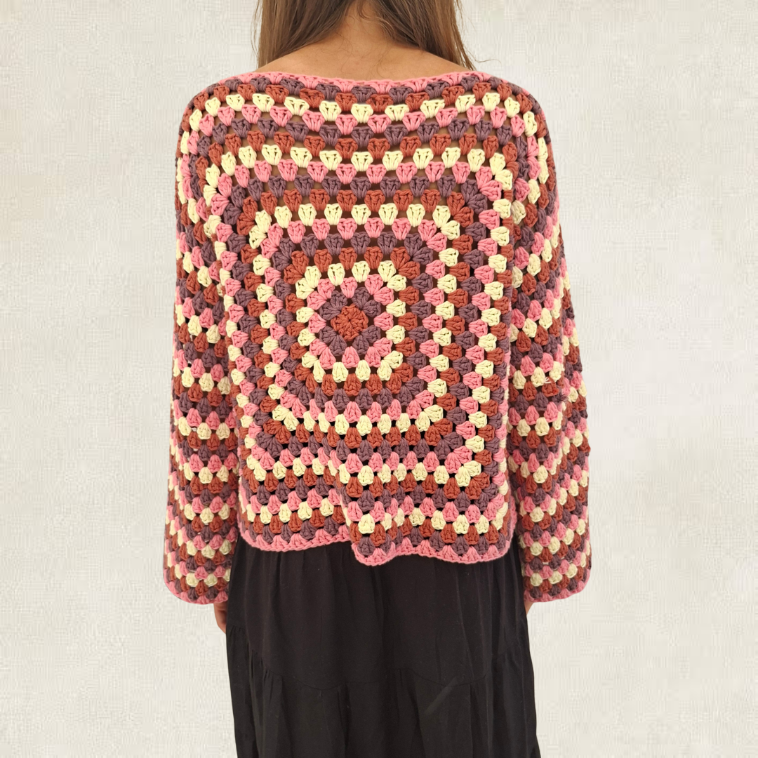 Long-sleeved top in granny squares