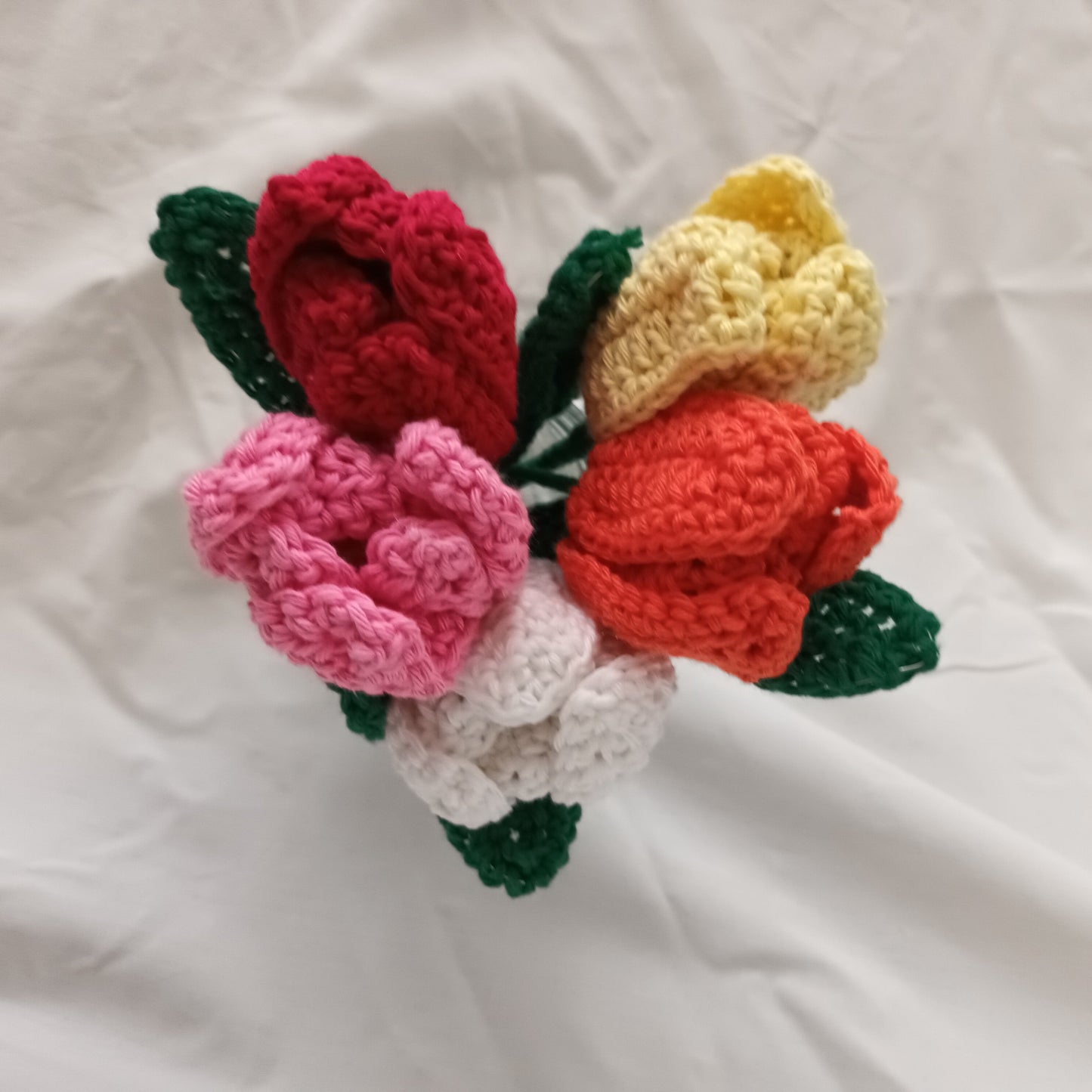 Bouquet de tulipes en crochet + Parfum aux huiles essentielles