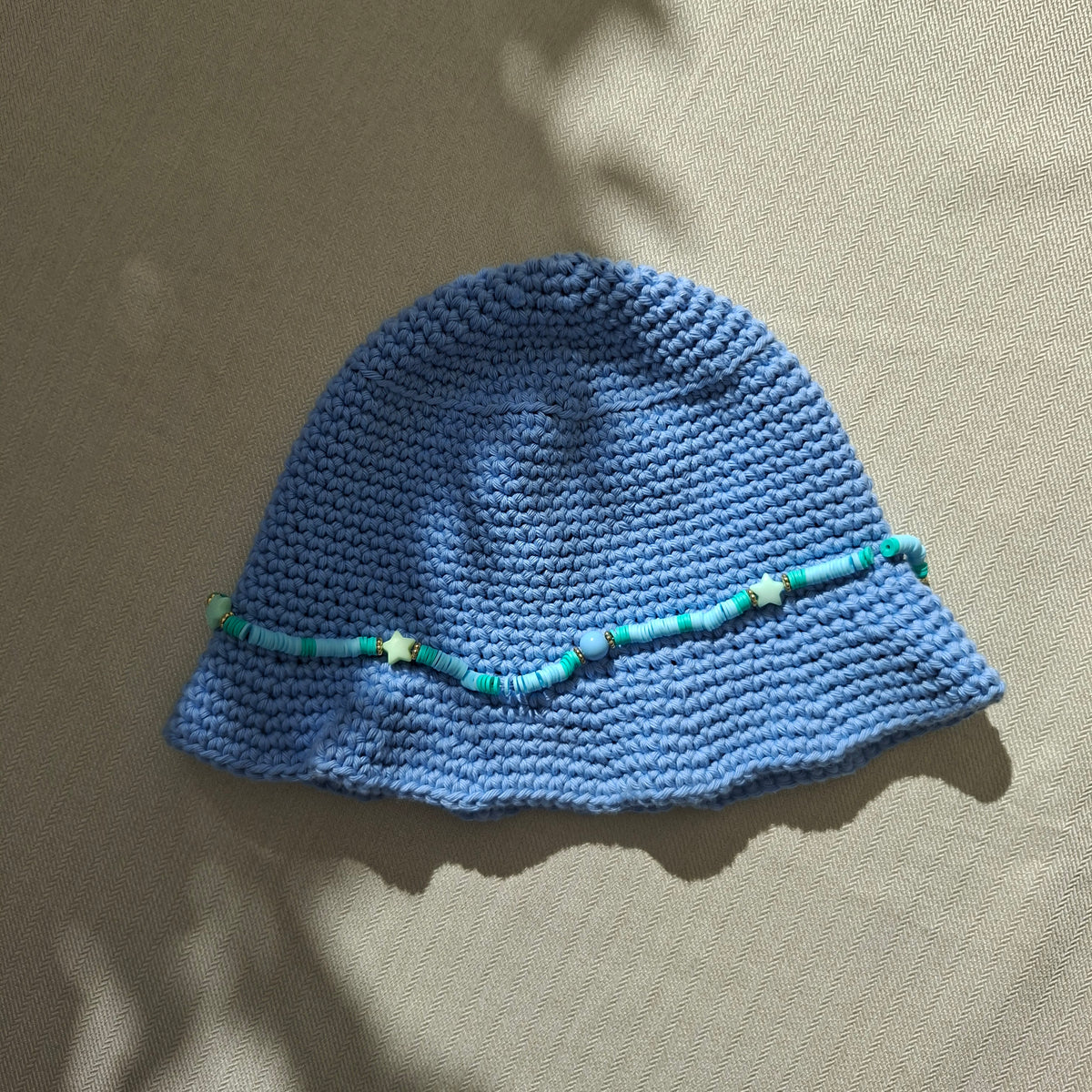 Blue beanie & pearls