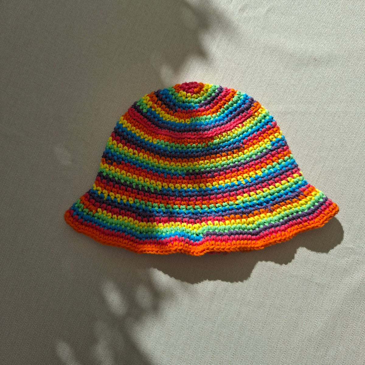 Bob rayé multicolore