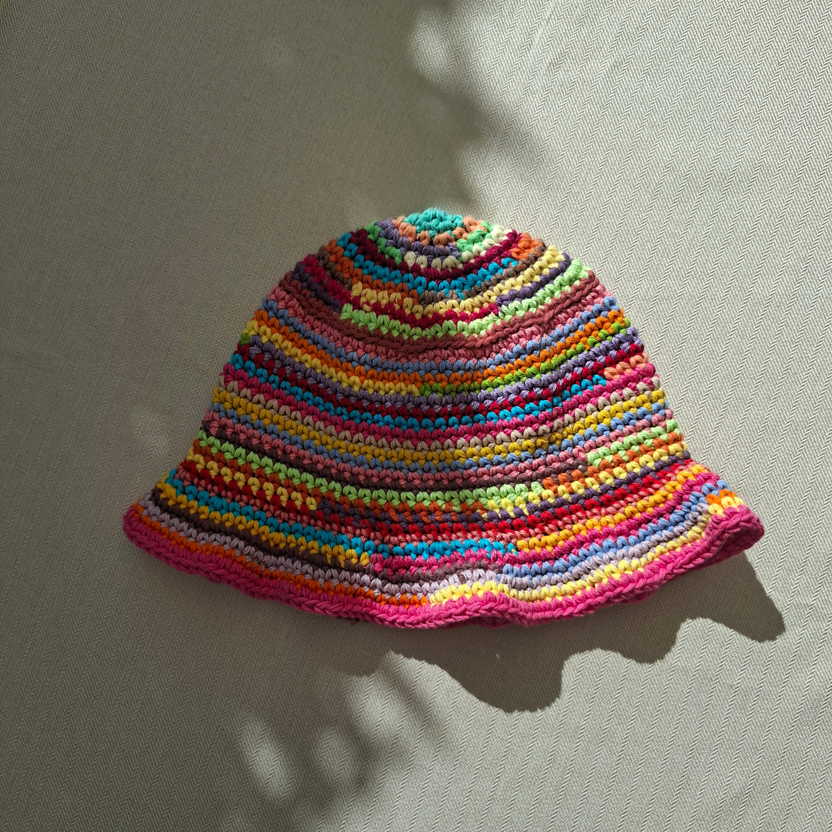 Modèle Crochet Bob multicolore – Patron PDF Chapeau d'Été Crochet