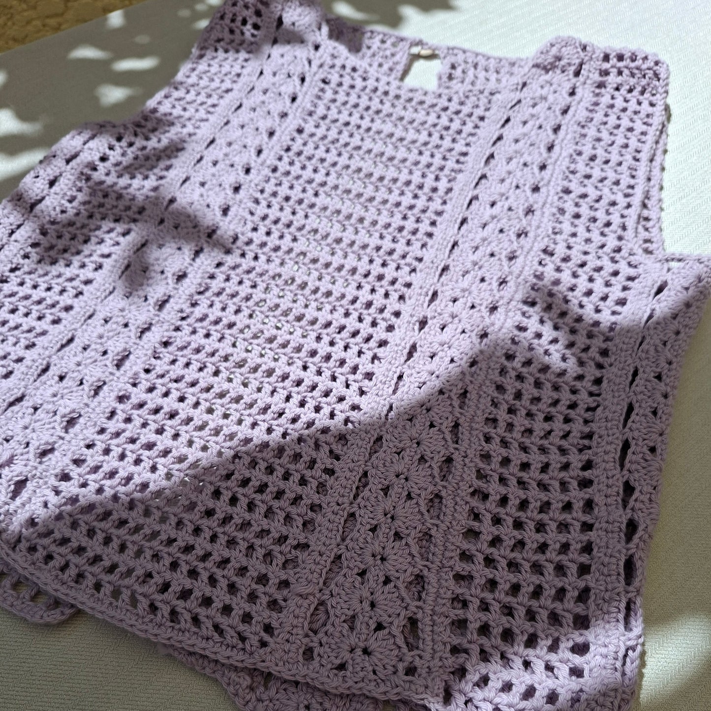 Lilac backless crochet lace tank top