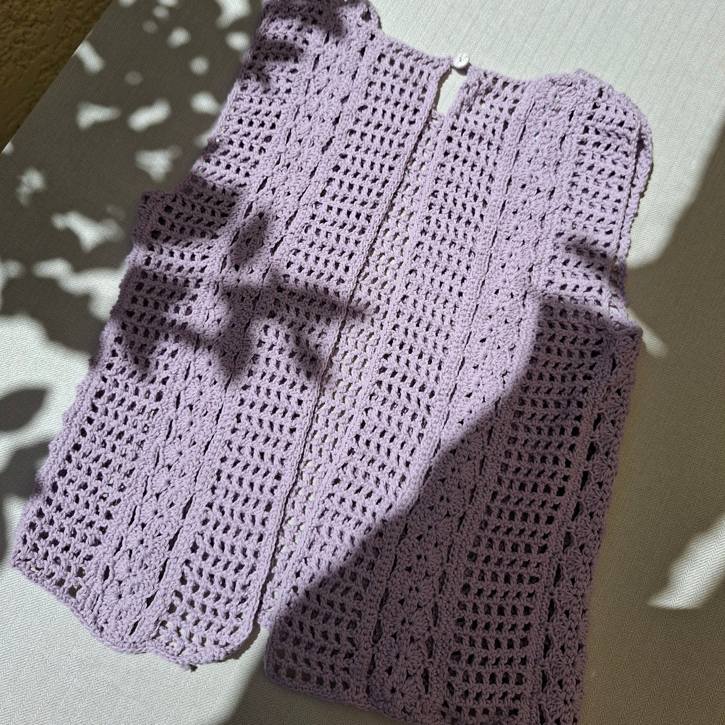 Lilac backless crochet lace tank top