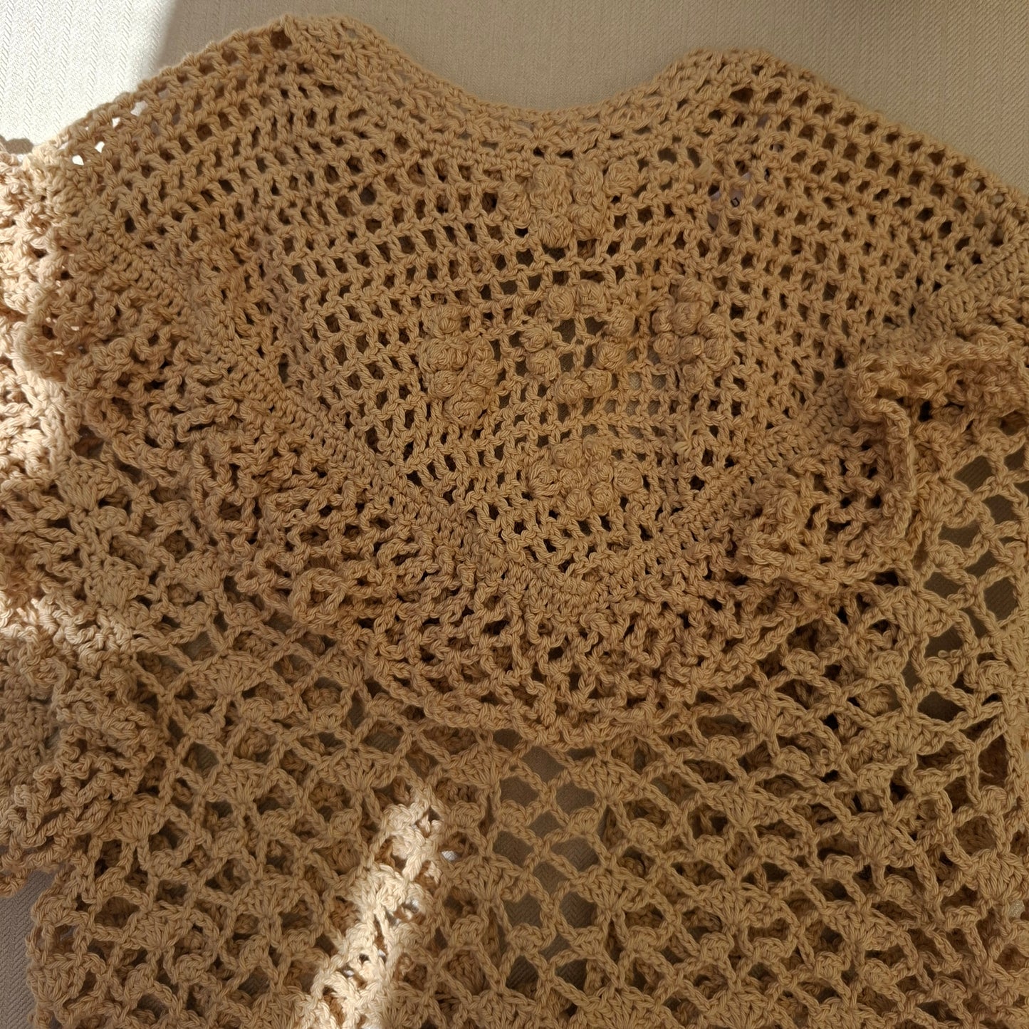 Haut bohème dentelle en crochet