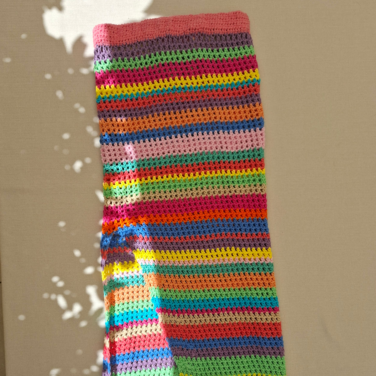 Jupe longue rayée multicolore en crochet