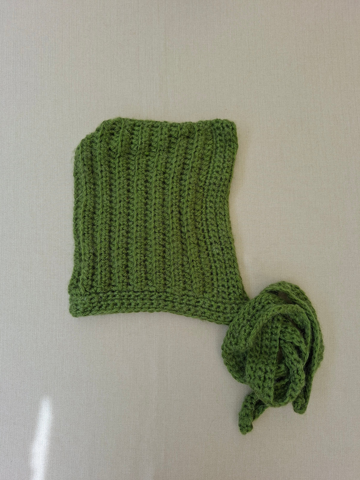 Green tie-up crochet balaclava
