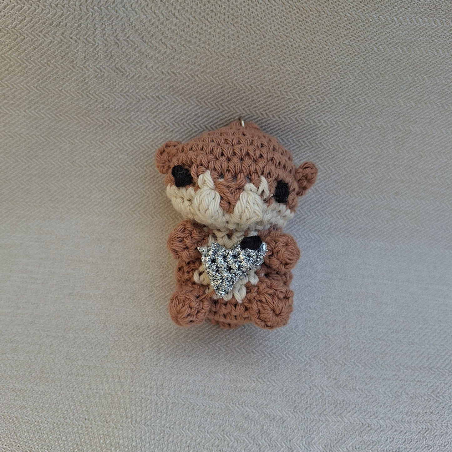 Porte-clés Loutre en crochet