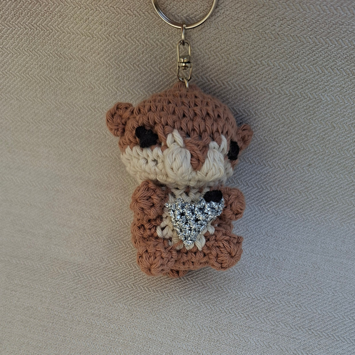 Porte-clés Loutre en crochet