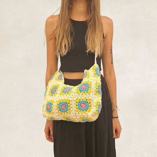 Granny square shoulder bag – Handmade crochet