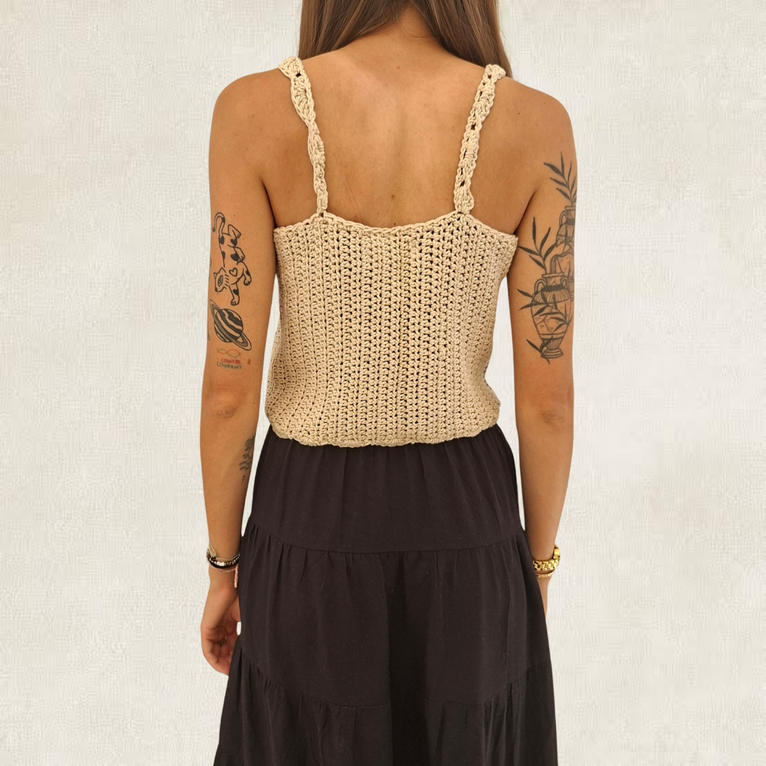 Top court beige en crochet
