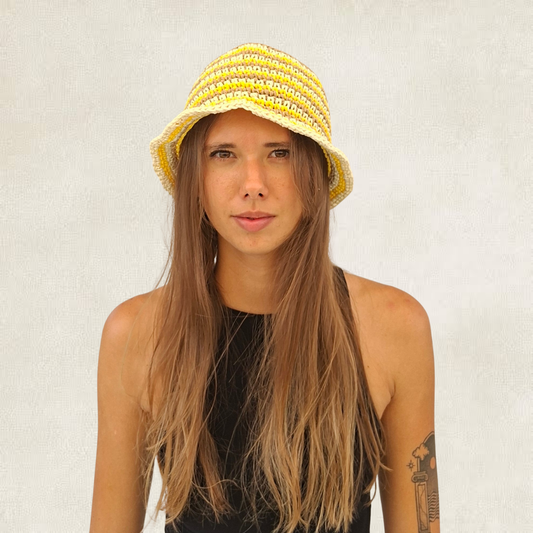 Striped raffia bucket hat