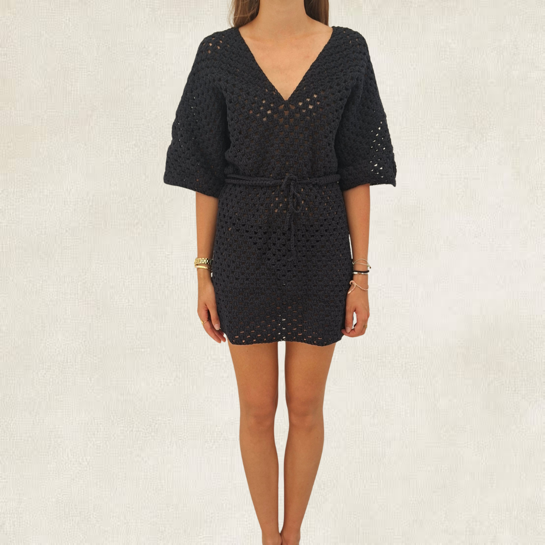 Robe d'été bohème noire en crochet