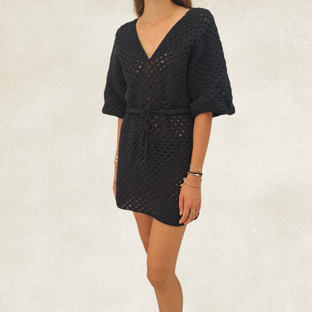 Robe d'été bohème noire en crochet