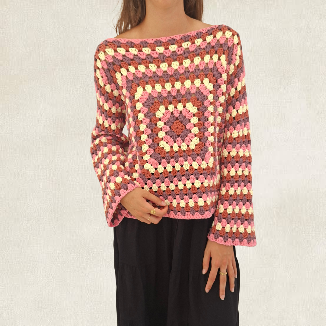 Long-sleeved top in granny squares