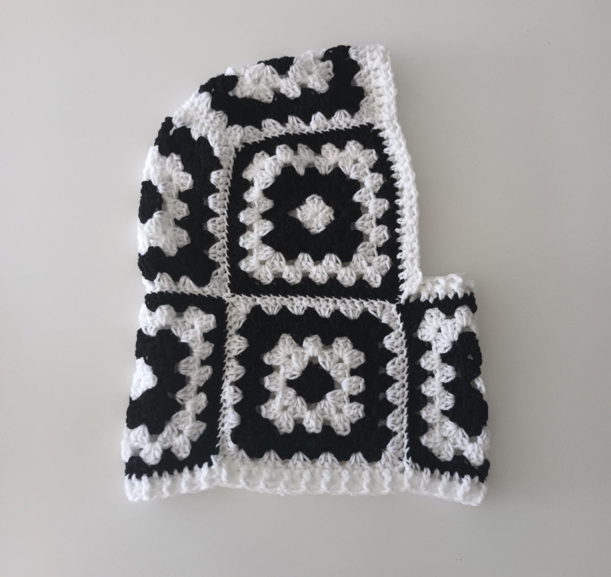 Black & White Granny Square Balaclava Crochet Pattern – PDF Crochet Pattern