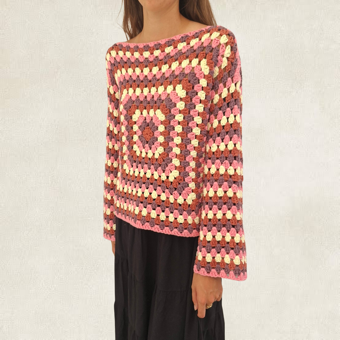 Long-sleeved top in granny squares
