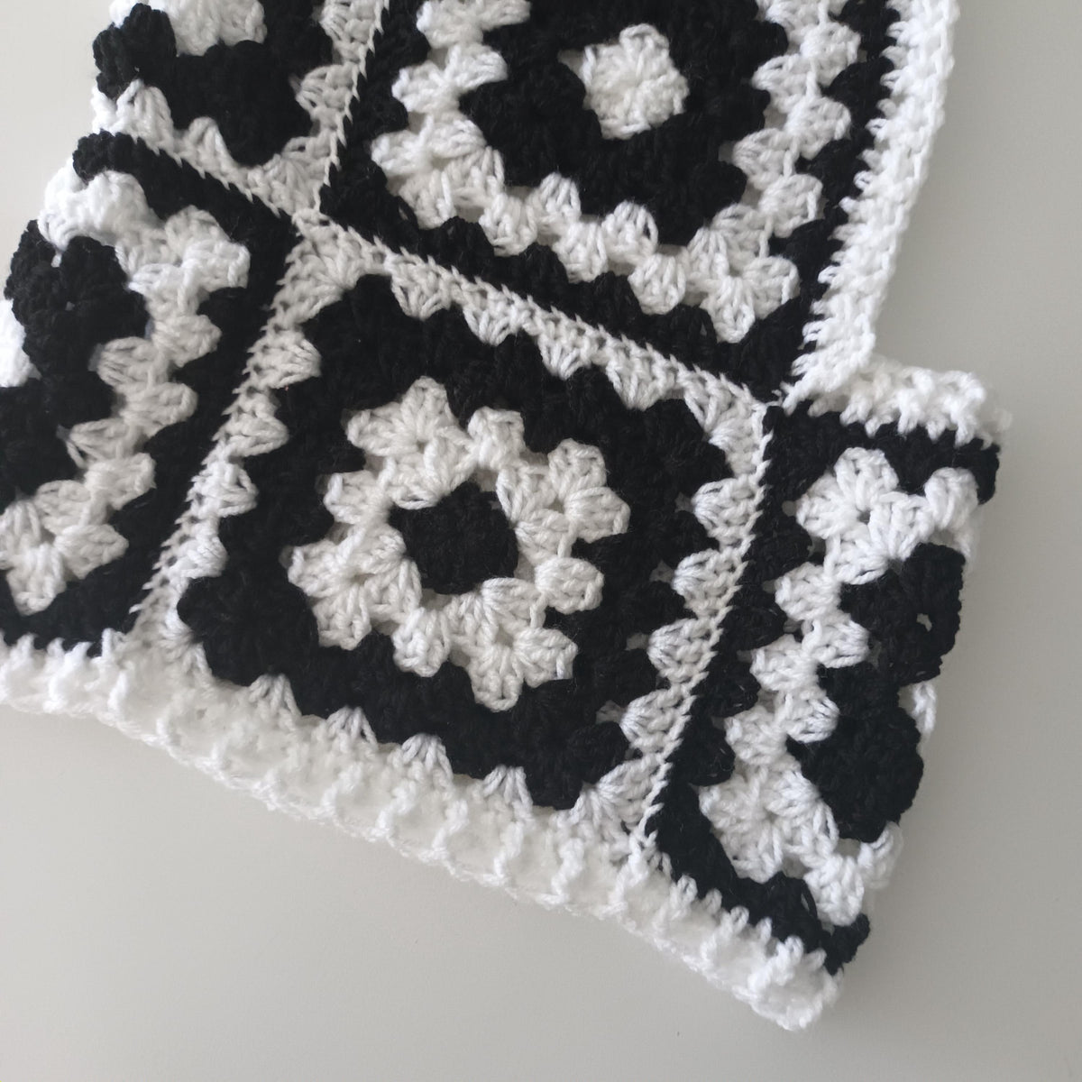 Black & White Granny Square Balaclava Crochet Pattern – PDF Crochet Pattern